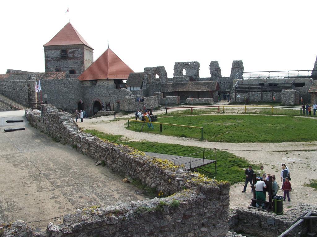 Kis Teniszhaz Ordacsehi Buitenkant foto