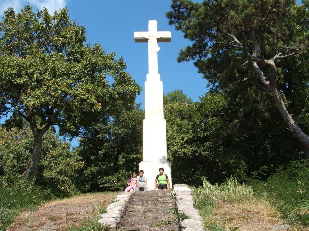 Kis Teniszhaz Ordacsehi Buitenkant foto